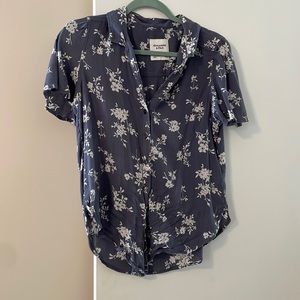 Abercrombie linen blend top